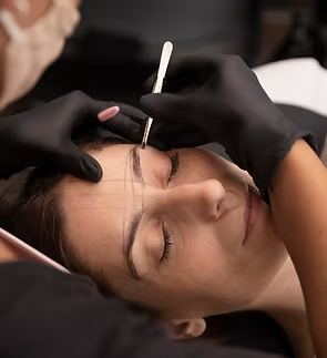 Design de Sobrancelhas